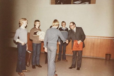 1977 afzwaaien enkele jongens 2