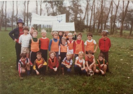 1977 voetballen Cantasona tegen St. Jan den Bosch