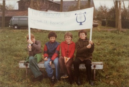 1977 voetballen Cantasona tegen St. Jan den Bosch 2