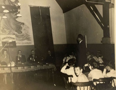 1960 Afscheid dirigent Cor Suijs in de Ark