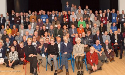 Video: Impressie van de reünie van oud-leden van Jongenskoor Cantasona 24 november 2018